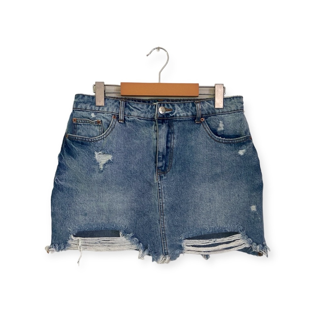 🌵4/$20 Forever 21 Distressed Denim Mini Skirt